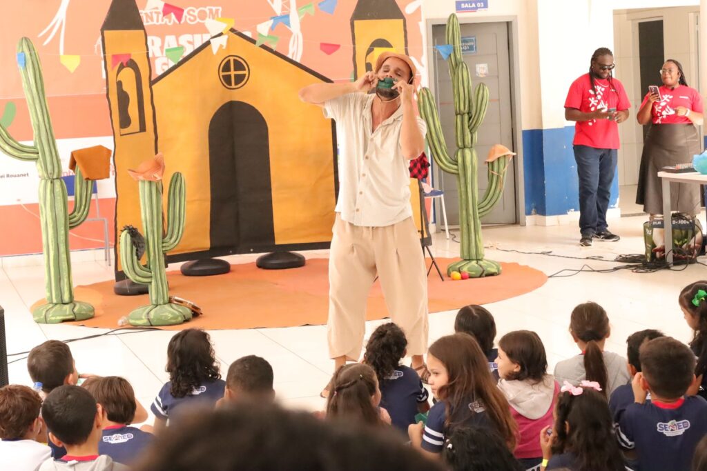 Espetáculo sobre Luiz Gonzaga envolve alunos de João Pessoa