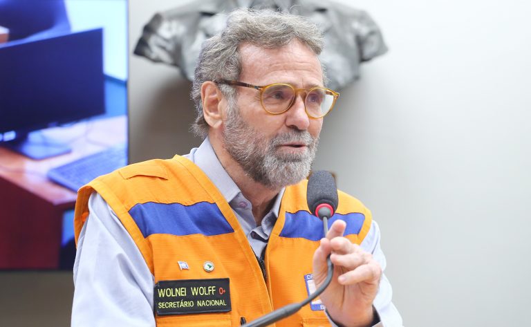 Ataque hacker faz Defesa Civil suspender sistema de alertas