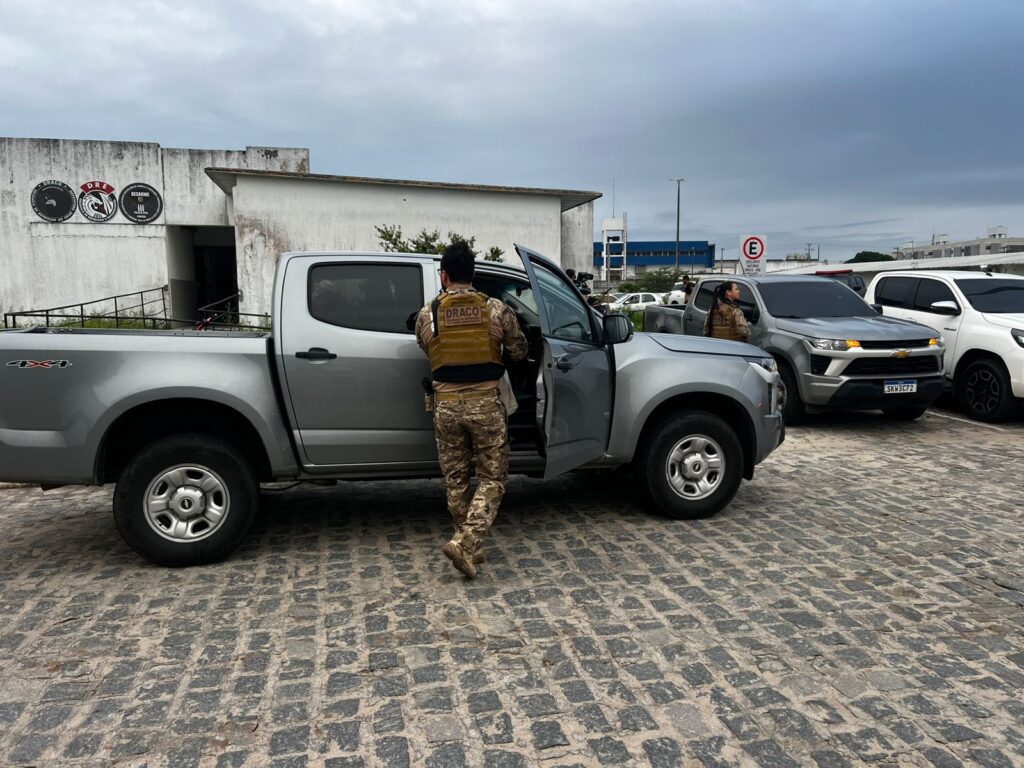 Operação mira agentes públicos em esquema de tráfico na Paraíba