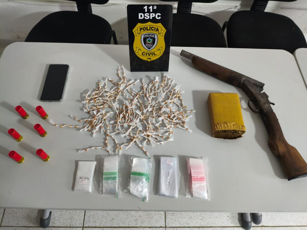 Suspeito de tráfico de drogas é preso com arma em Riacho de Santo Antônio