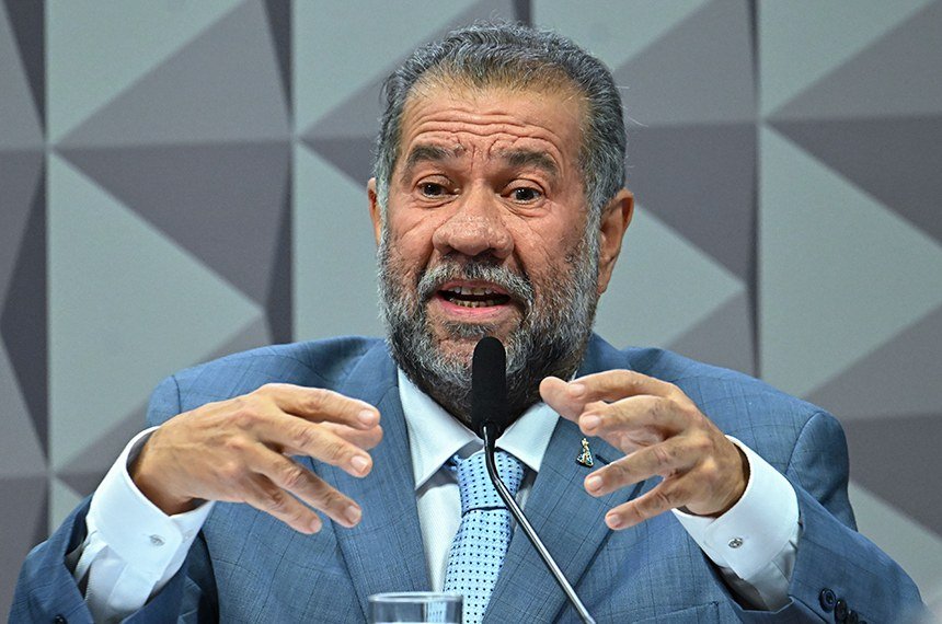 Carlos Lupi vem a João Pessoa para discutir futuro do PDT na Paraíba