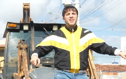 Secretaria de Segurança Pública contesta Renan Santos e diz que suposta barricada era lixo no Grotão