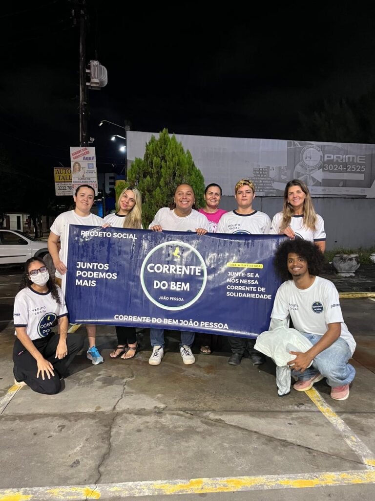 Projeto social leva cuscuz e acolhimento a pessoas vulneráveis em João Pessoa